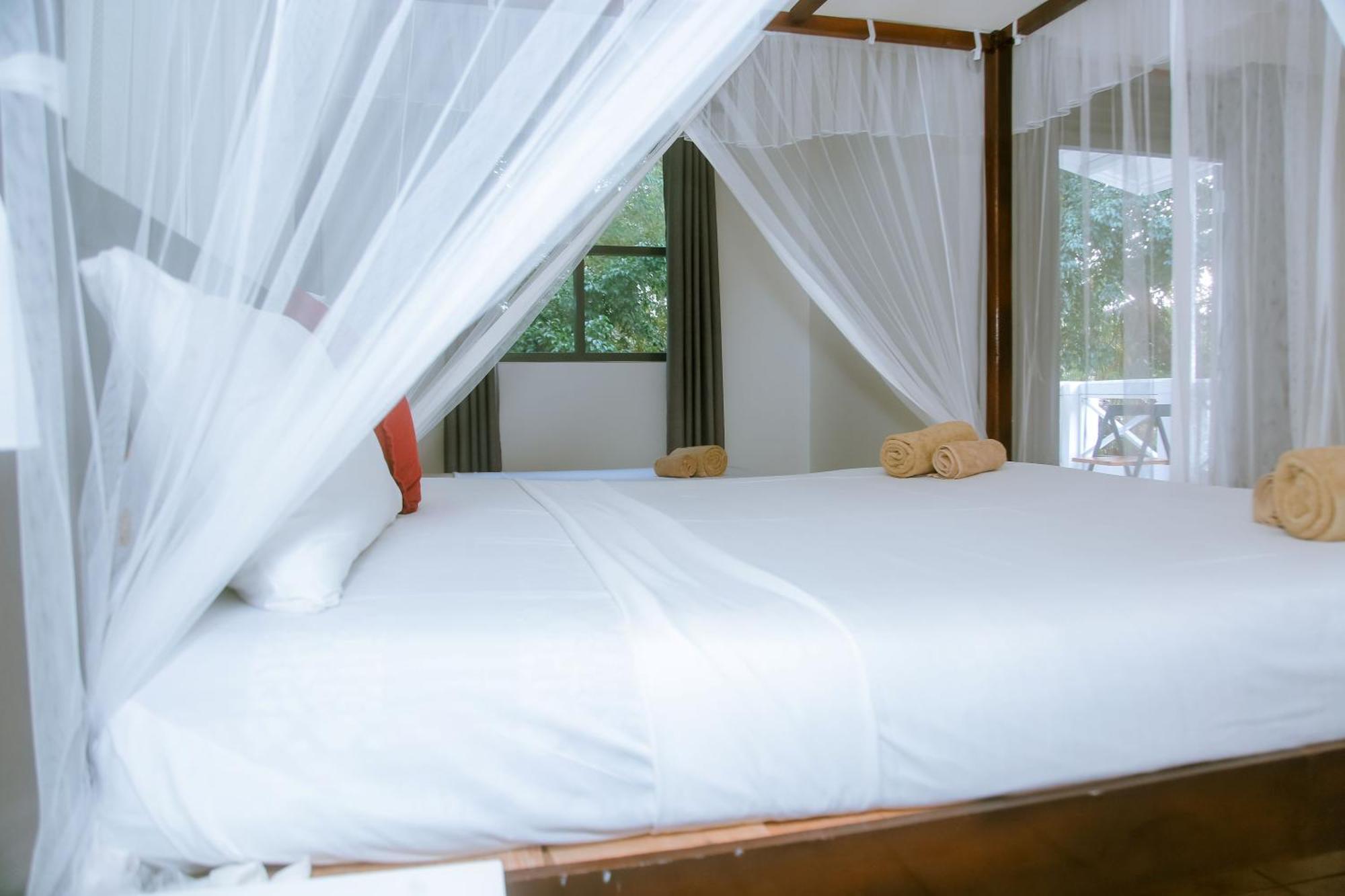 Hotel Anchorage Mirissa Extérieur photo